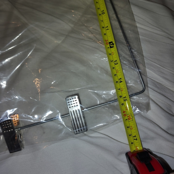 NWTs Set of 2 Wooden Hangers/Medal W/Clips Very Large. See Picture For Size* - Picture 5 of 7